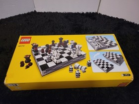 LEGO 40174 Chess  Game 2 in 1 Building Set Retired NEW SEALED