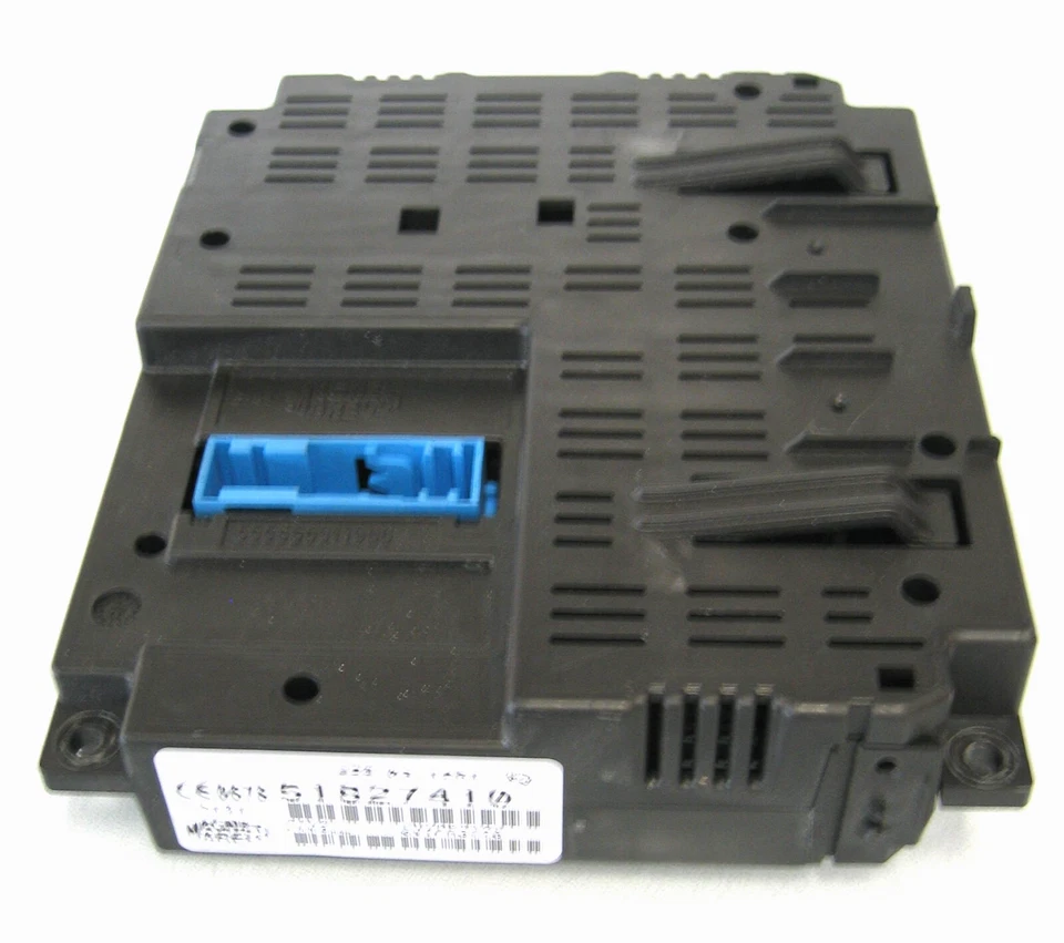 2010 FIAT PUNTO EVO BLUE AND ME BLUETOOTH CONTROL MODULE UNIT 51882404 - Image 4 of 4