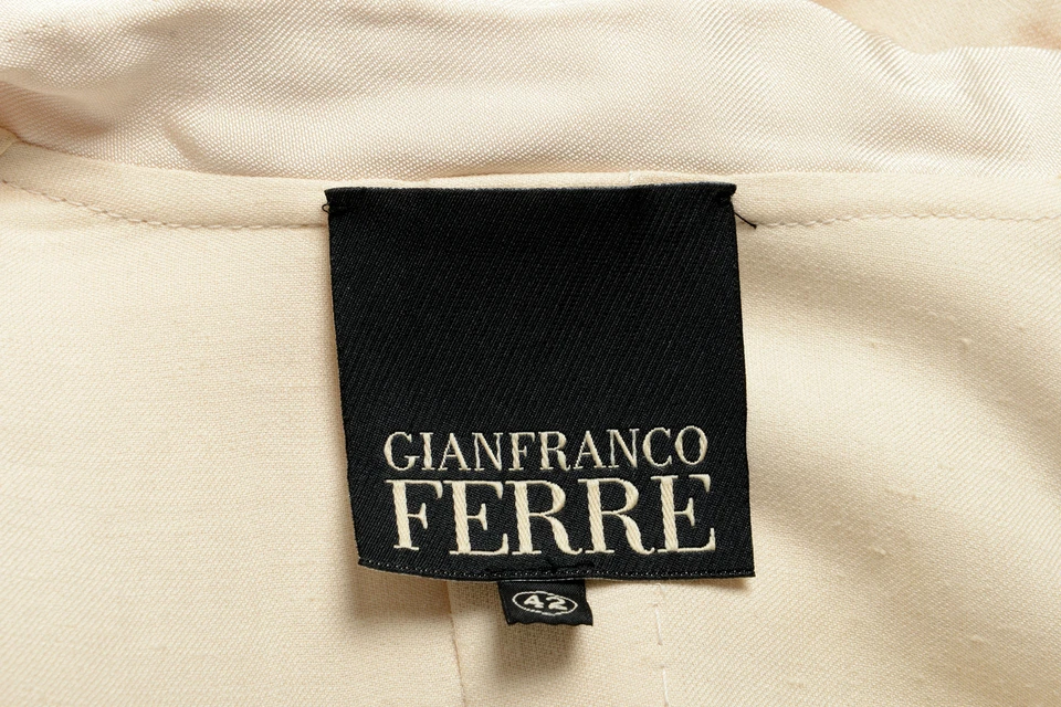 Blazer Gianfranco Ferre Mujer Beige Claro Seda Un Botón US M IT 42 Foto 4 de 4