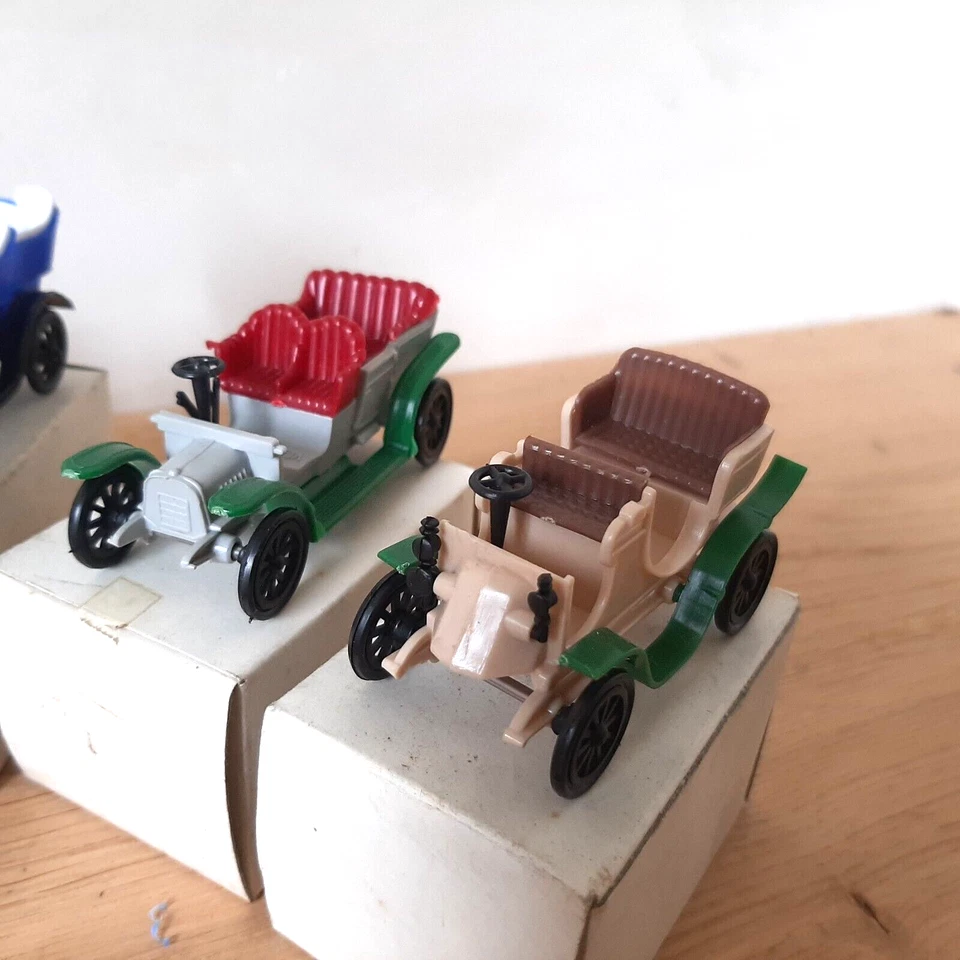 10 Voitures Miniatures tacots voitures de course Végétaline - Photo 2/4