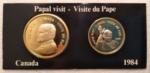 1984 Papal Visit To Canada Two Coins Tokens Souvenir - Different Sizes- Pope #5