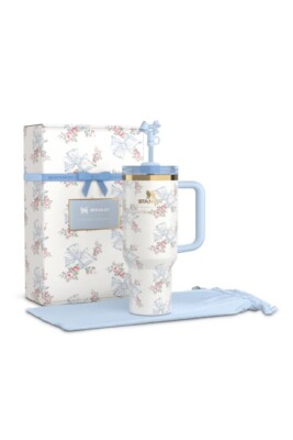 The Stanley X LoveShackFancy 💙 Rosa Beaux Blue 40 oz. Quencher