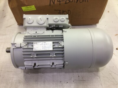 NEW Lenze 3-MOT EN60034 IE2 3 PHASE AC 480V 1.8KW MOTOR WITH 24DC BRAKE 1735 RPM