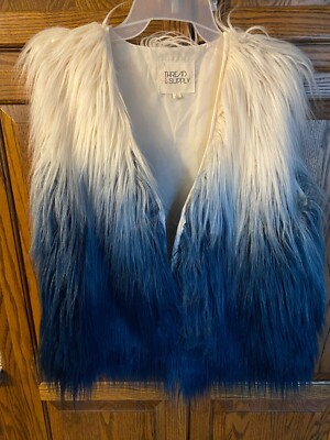 Womens Faux Fur Ombre Vest- size XL Thread And Supply Blue And White