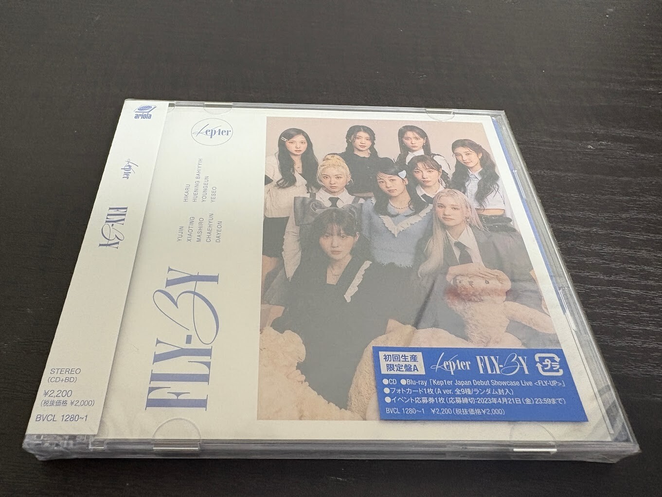 Kep1er FLY-BY (First Limited Edition A) CD+Blu-ray+PHOTOCARD JAPAN Official