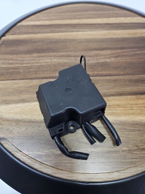 MERCEDES BENZ SL CLASS R129 SL500 SMALL FUSE RELAY BOX BLOCK BLOWER FAN V8