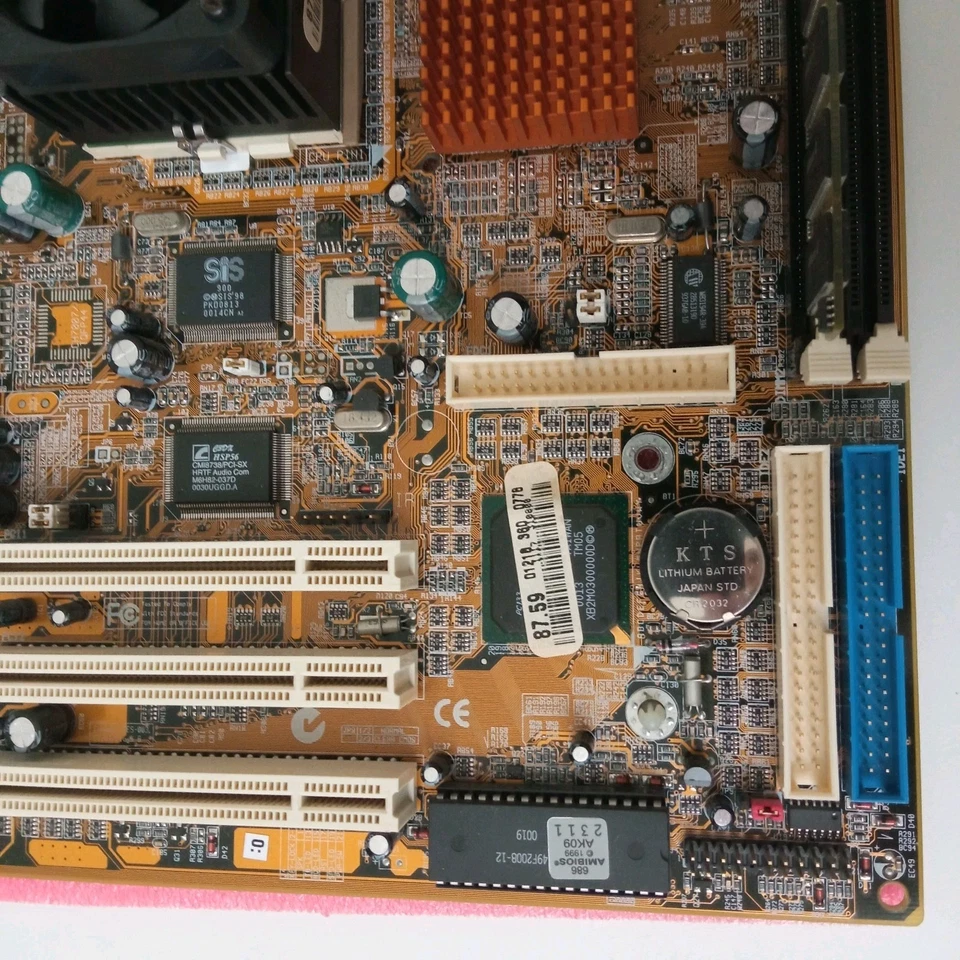Retrocomputer Scheda Madre PCNet HT2001 0016 + CPU AMD Celeron 566 MHz + RAM 128 - Immagine 4 di 4
