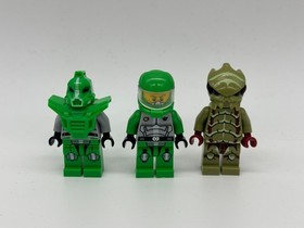 LEGO&reg; Galaxy Squad 70704 - Robo Special Lab - Complete