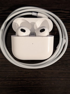 Apple AirPods 3. Generation Drahtloser Kopfhörer - Weiß