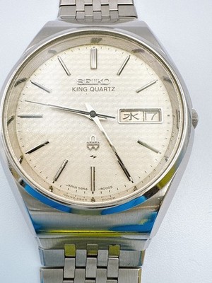 Seiko KING QUARTZ 5856-8001 Day/Date Kanji White Dial Vintage