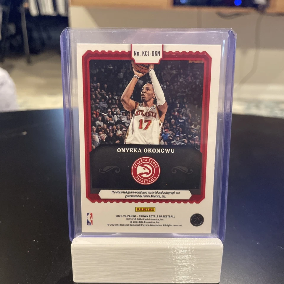23-24 Crown Royale Onyeka Okongwu Kings Court Game-Worn Auto #KCJ-OKN Gold /10 - Image 2 of 3