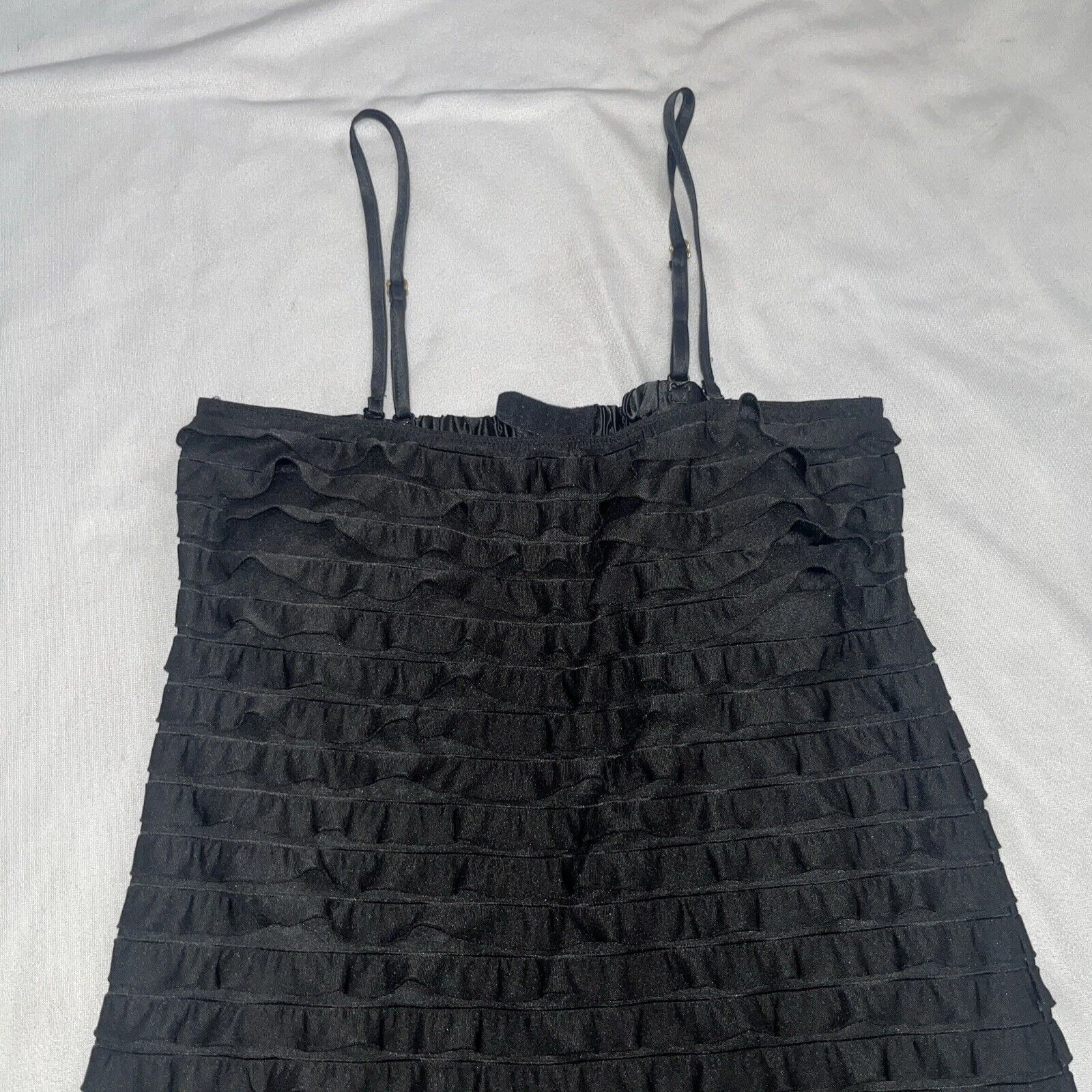 UNDERCOVER Piccolo abito Victoria Secret nero mini slip con volant Sabrina falegname