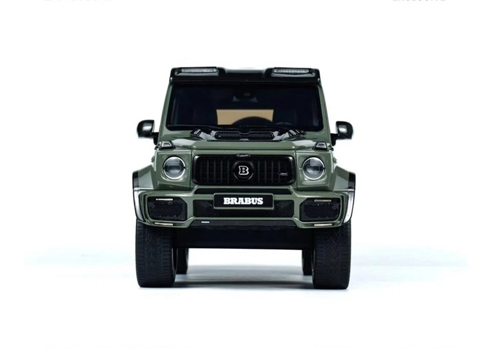 Coche de simulación GT Spirit 1:18 Mercedes Benz BRABUS 800 4X4 modelo CLDC036 Foto 4 de 4