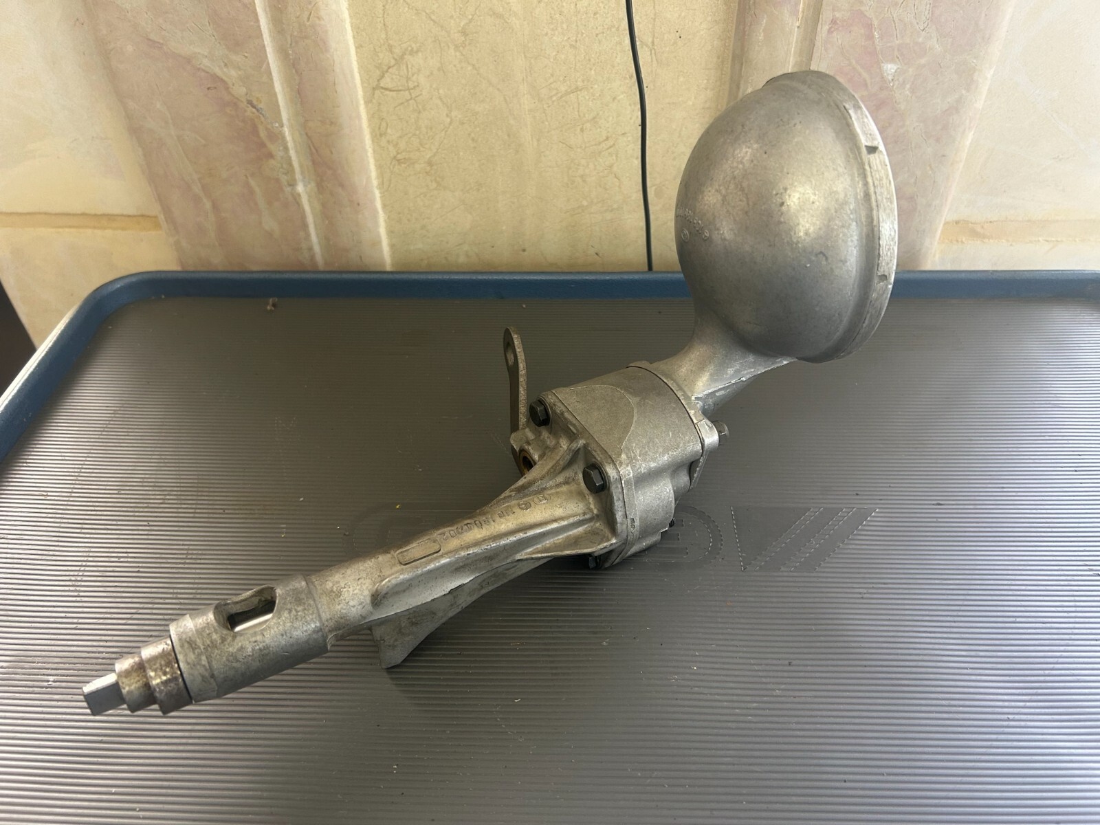 Mercedes-Benz W108 W110 W111 Engine Oil Pump OEM 1081860001 for  