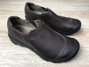 keen ashland slip on