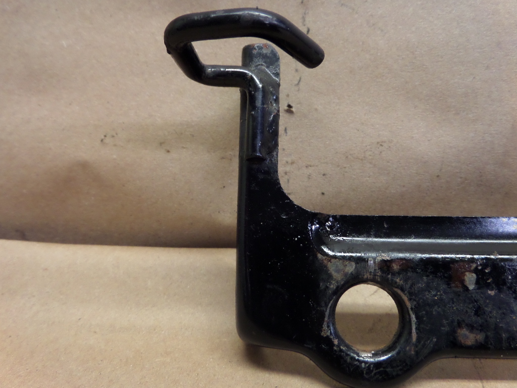 1993 KAWASAKI NINJA ZX11 ZX1100 SUPPORT MOUNT BRACKET GUIDE