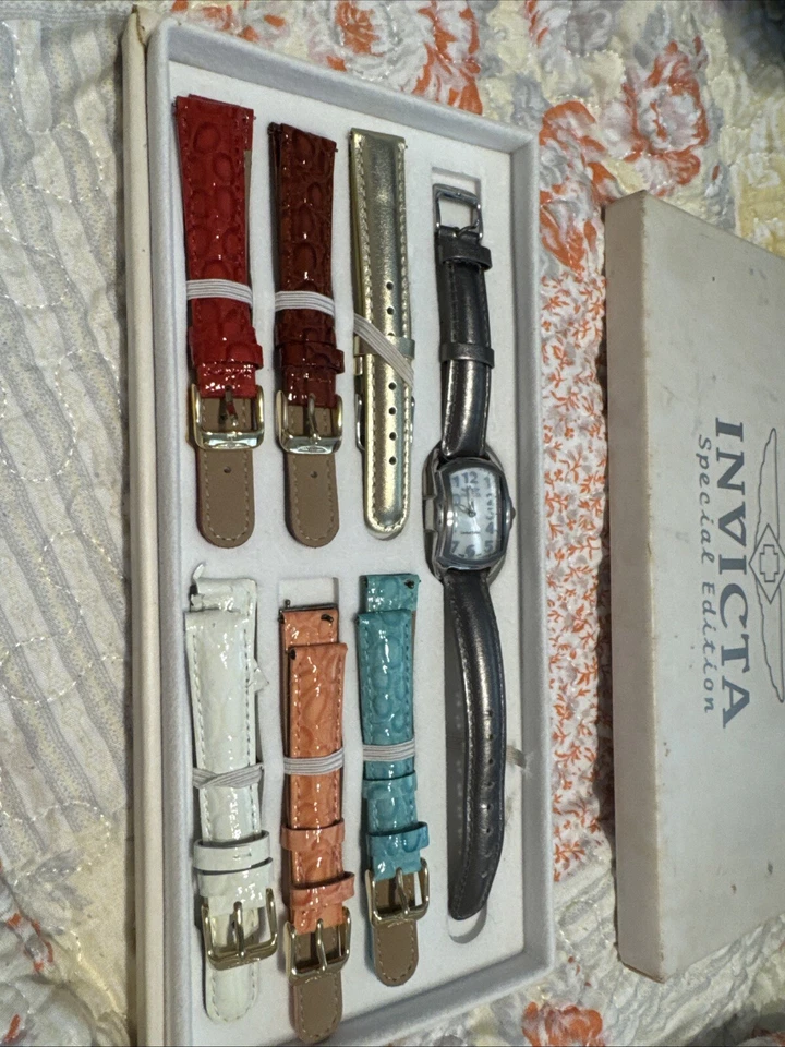 INVICTA women’s 7 band Special edition watch. - Image 2 of 4