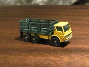 matchbox stake truck