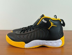 jordan jumpman pro black and gold