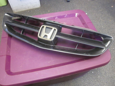 Honda OEM Front Bumper Radiator Grille RHD JDM 2000 Orthia EL2 71120-S06-000