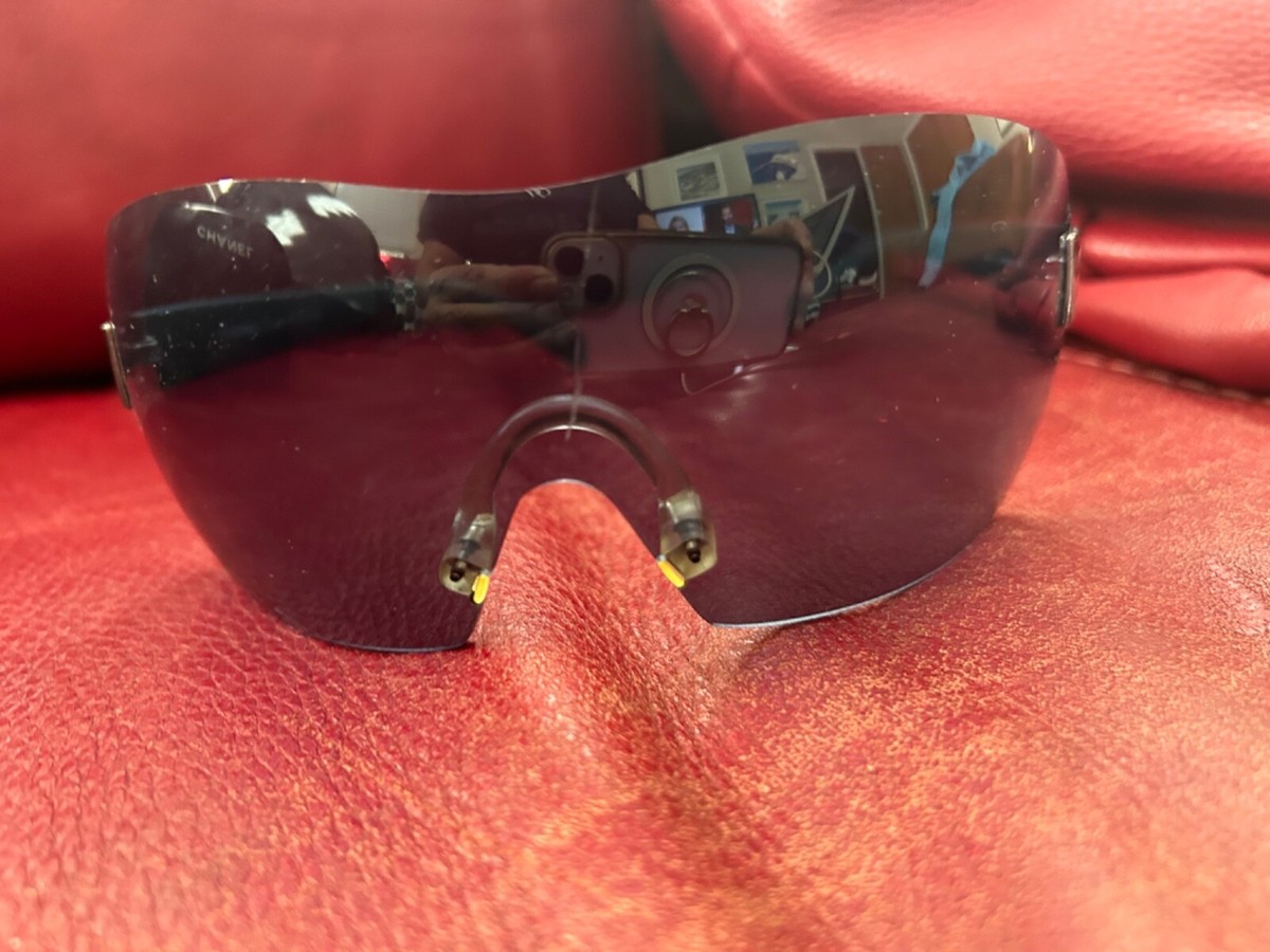 小物 chanel rimless glasses CHANEL CC LOGO TRANSPARENT RIMLESS SUNGLASSES – RDB