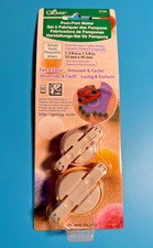 Clover Art 3124 Small Pom-Pom Maker - Set of 2, 1-3/8"  1-5/8" - NIP 