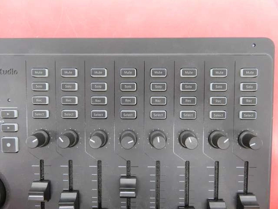 KORG nanoKONTROL Studio | Compact MIDI Controller with Transport, Mixer - Image 4 of 4