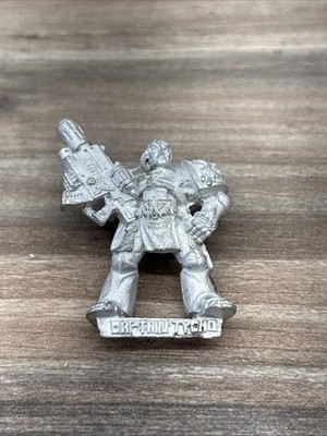 Oldhammer Space Marine Captain Metal Miniature OOP Rogue Trader Warhammer 40K