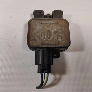 FORD TRANSIT Furgon Lüfterrelais 940004101 2009 13667691