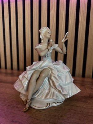 Schaubach Kunst Porzellanfigur Wallendorf Porzellanfigur