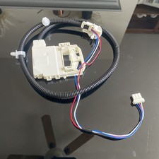 3-Wire Washer Lid Lock Switch Assembly For GE WH08X32657 290D3070P002