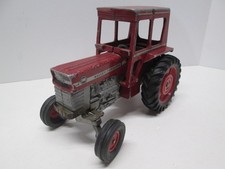 1970 ERTL MASSEY-FERGUSON 1080 DIESEL WIDE-FRONT TRACTOR with CAB 1/16 Scale