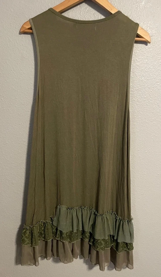 Vestido túnica My Pretty Angel para mujer grande verde mezcla de seda con volantes dobladillo boho en capas Foto 2 de 4