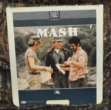 M A S H - 1970 R Rated - MASH CED Movie Video Disc SelectaVision