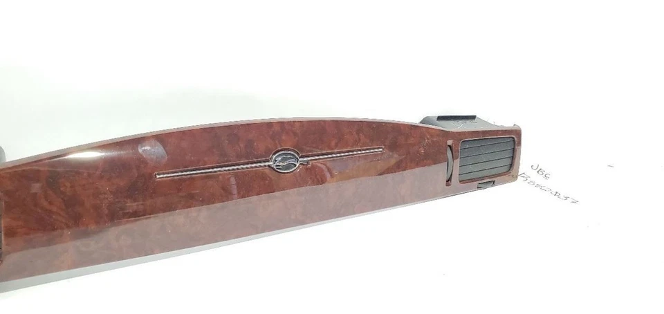 2009 Chevrolet Impala новый OEM правая панель ореховый нарост 25863285 - Изображение 4 из 4