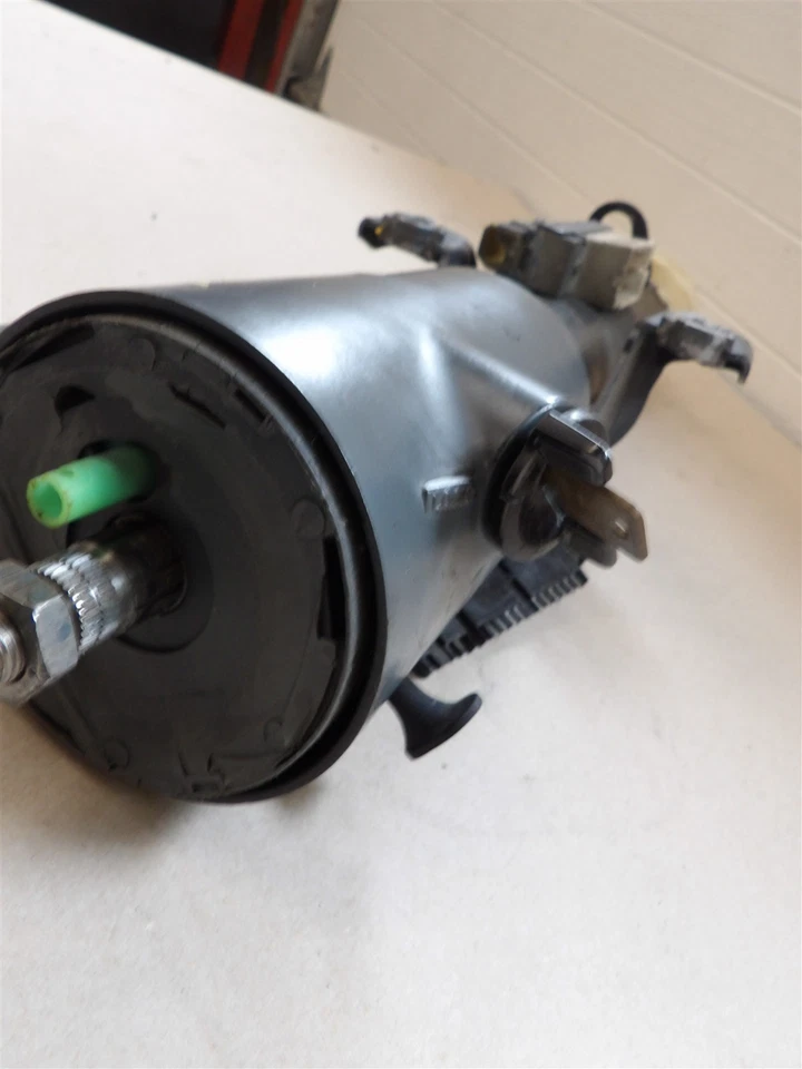 OLDSMOBILE CUTLASS CALAIS 1985-1991 cambio de piso AT sin rueda inclinable CON LLAVE Foto 3 de 4