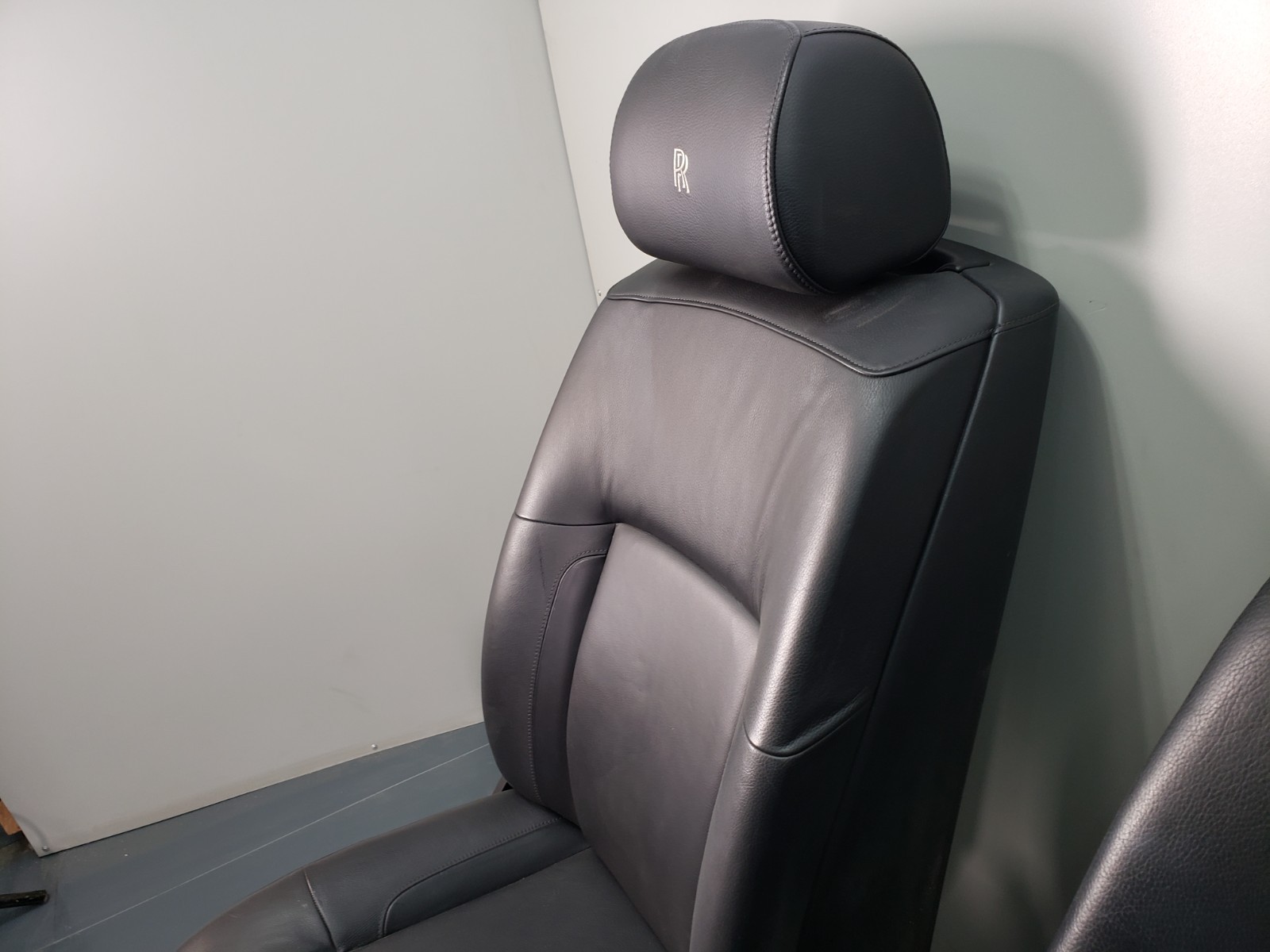 Rolls-Royce Ghost 2010-2014 Front Right Seats Set Black
