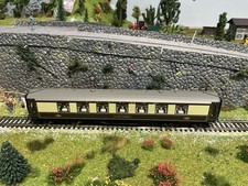 Hornby Pullman passenger car R4163 OO scale DC