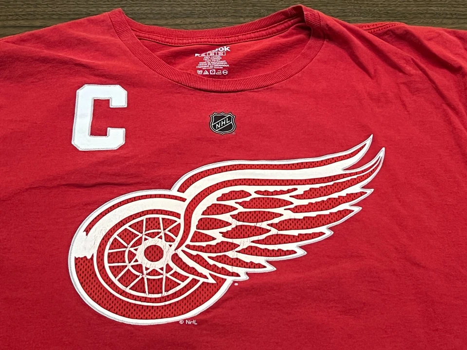 Camiseta/camiseta de hockey roja Detroit Red Wings Henrik Zetterberg de la NHL - Reebok - 2XL Foto 2 de 4