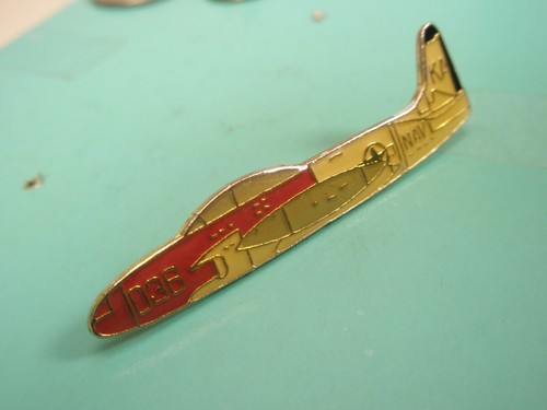 US Navy Fighter Bomber Aircraft KA Tail 036 Vintage Lapel Pin marines o124 - Picture 3 of 5