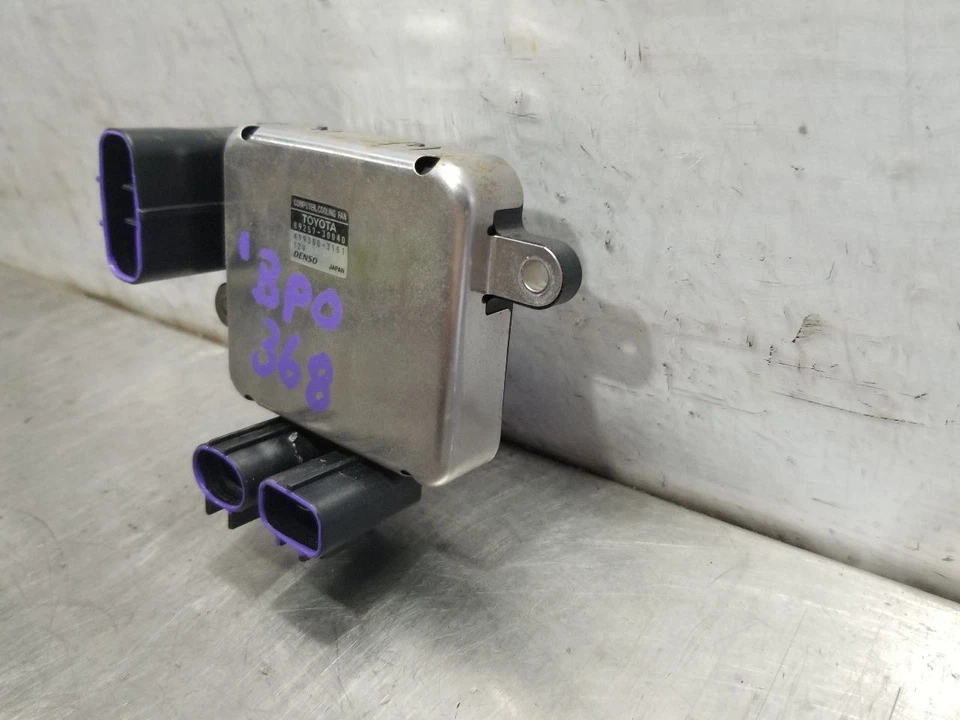 05 2005 LEXUS LS430 ОХЛАЖДЕНИЯ ВЕНТИЛЯТОР УПРАВЛЕНИЯ МОДУЛЬ 8925730040 - Изображение 4 из 4