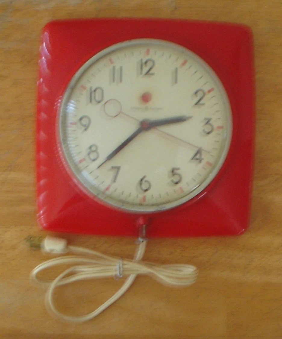 GE Collectible Wall Clocks 1920-1949 Time Period Manufactured for