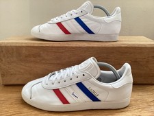 Adidas Gazelle - UK 8 custom Vespa theme