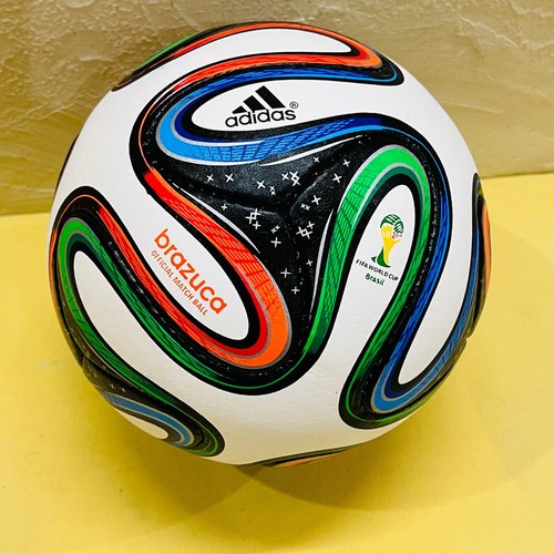 Adidas Brazuca Pallone Ufficiale FIFA World Cup 2014