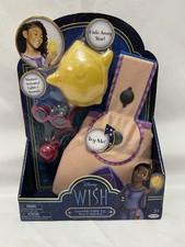 Disney Wish Loveable Light-Up Star Satchel role play set.