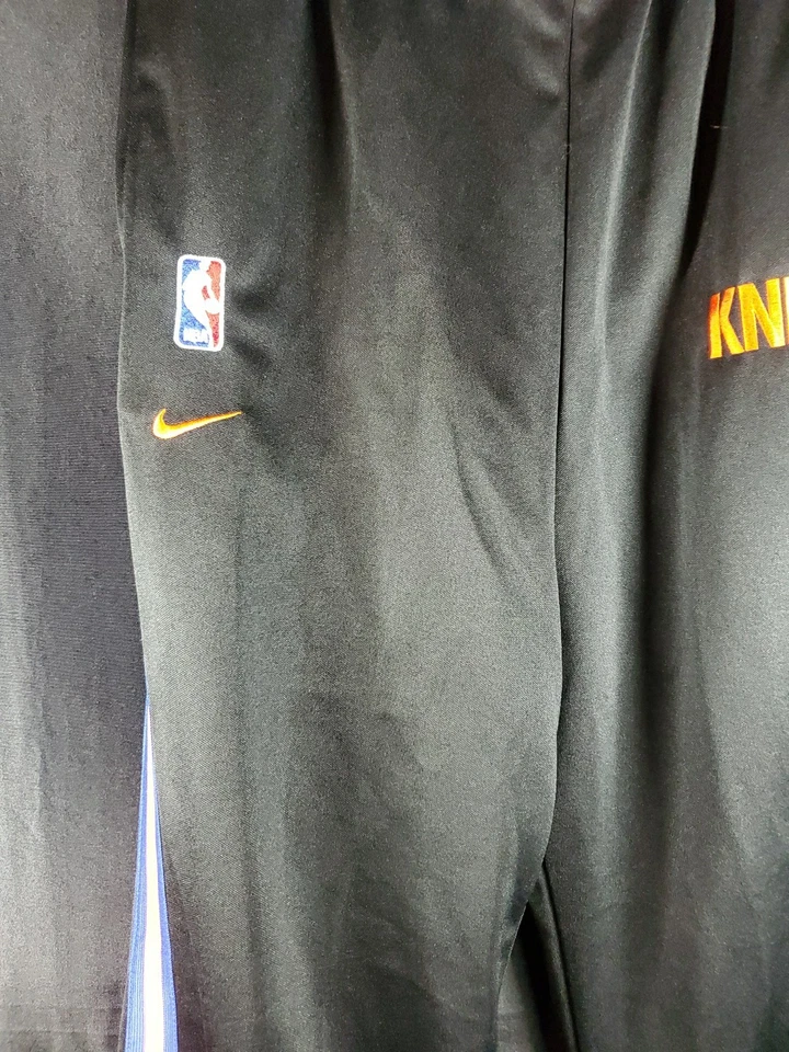 Pantalones de calentamiento retro de la NBA New York Knicks Nike vintage talla 16 jóvenes niños raros Foto 2 de 4