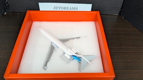 1/200 TEAM AVIATION LLC BOEING 727-200 NEW ORLEANS HORNETS N777KY JC WINGS - Picture 9 of 9