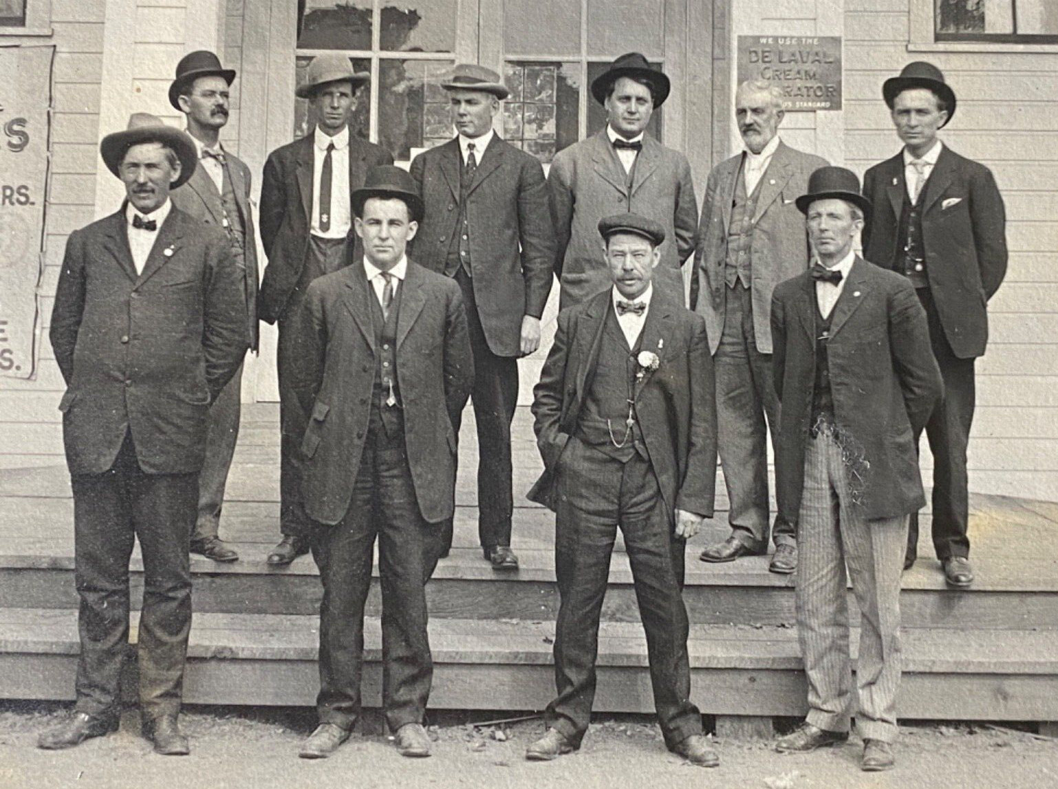 1890s SALEM, OREGON - DAIRY BUSINESSMEN antique 7x10 mounted portrait photograph