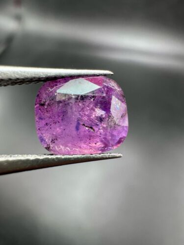 2.8 Ct Natural Pink Sapphire – Cushion Cut, Vivid Color, Untreated Gemstone - Picture 4 of 12