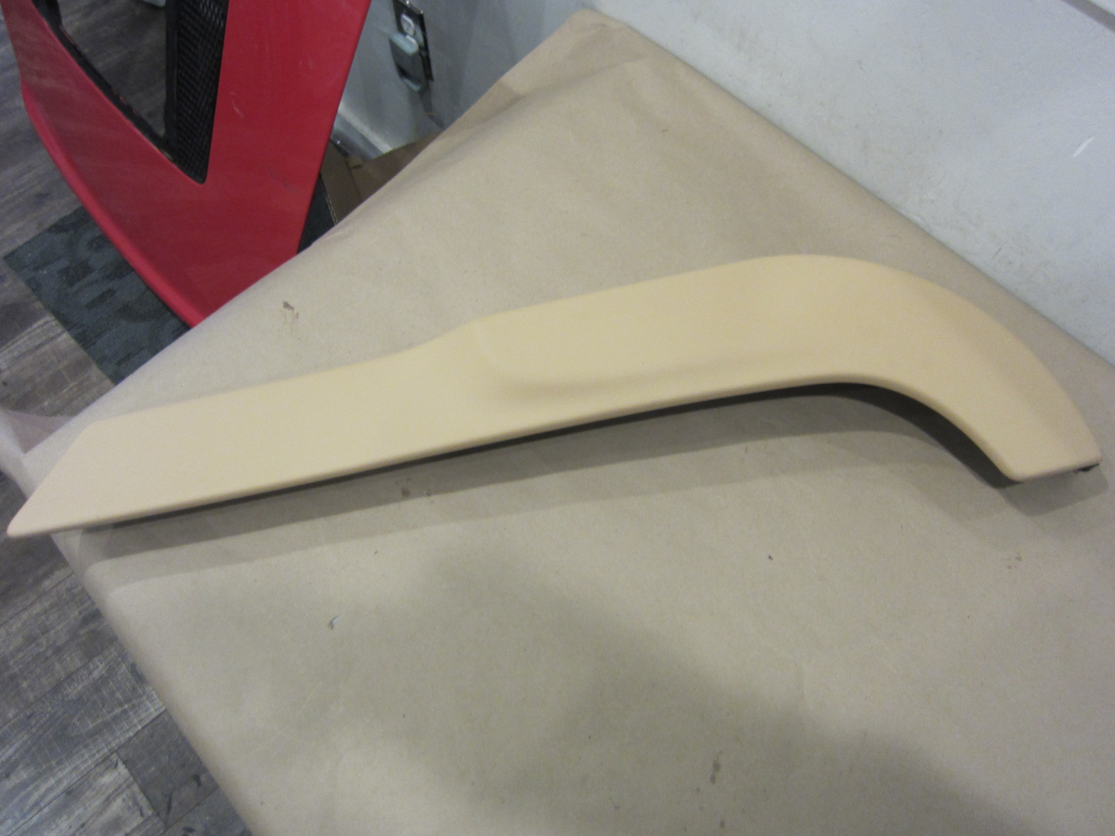 Maserati GranTurismo/Cabrio/4200 Coupe. LH Pocket. Leather.Beige. Part#68257201